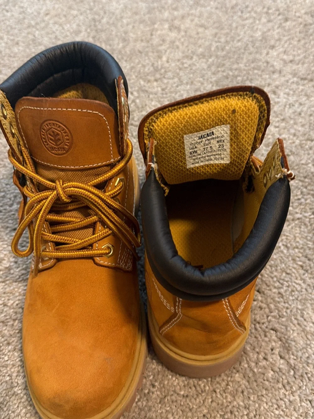 Tan Work-Style Lace-Up Boots - Rugged Outdoor Support
